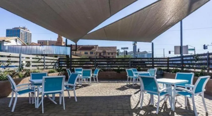 Downtown Phoenix Hotel