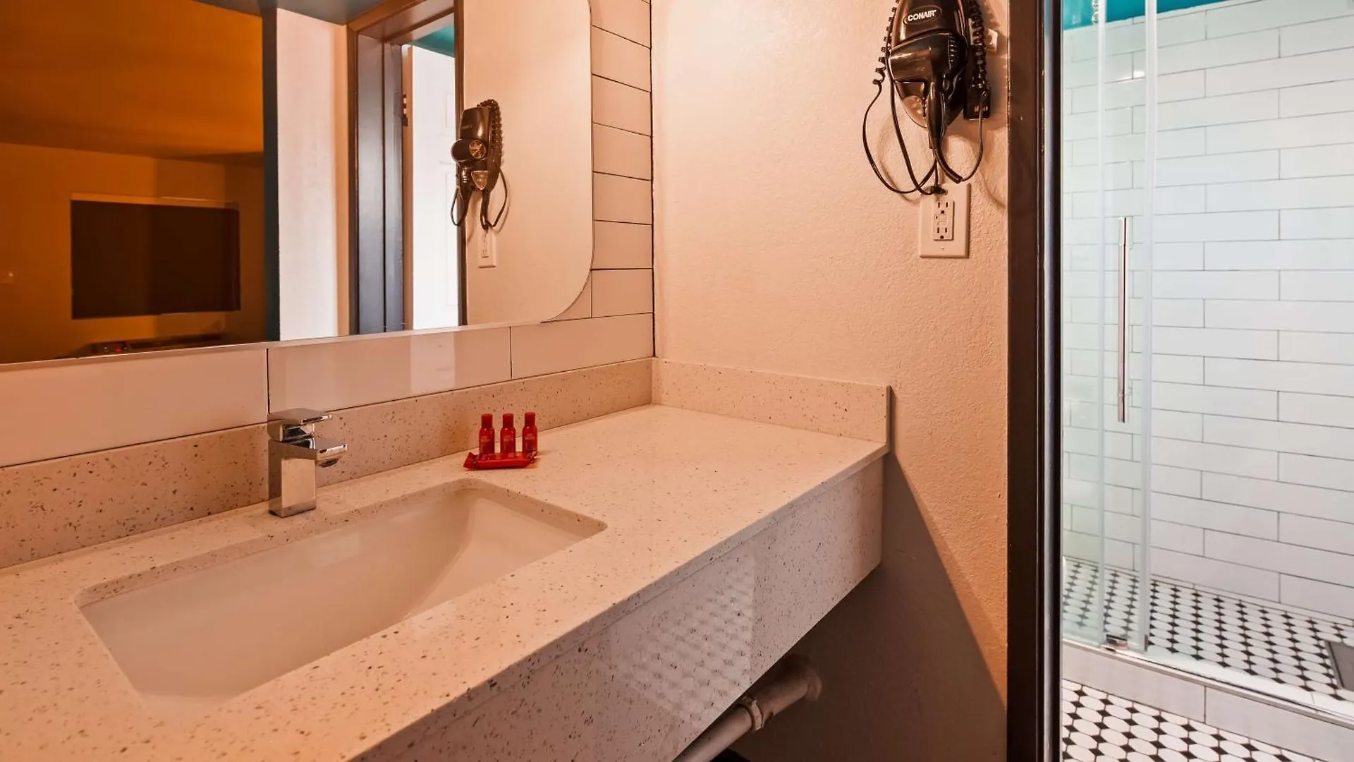 Downtown Phoenix Hotel