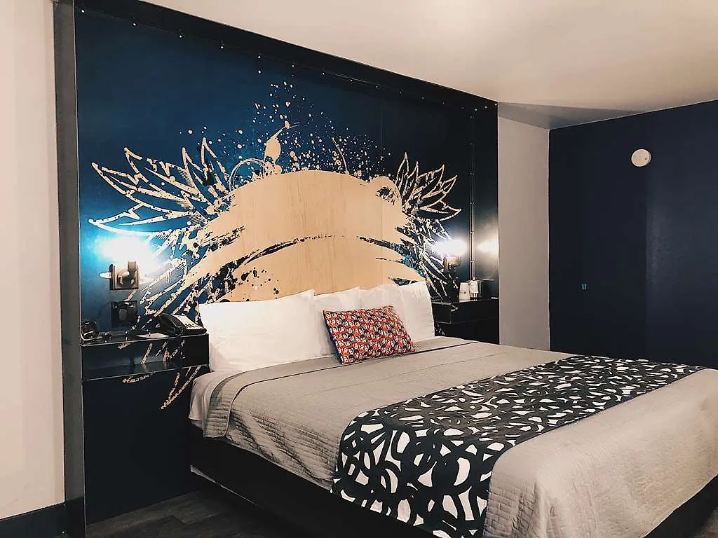 Downtown Phoenix Hotel